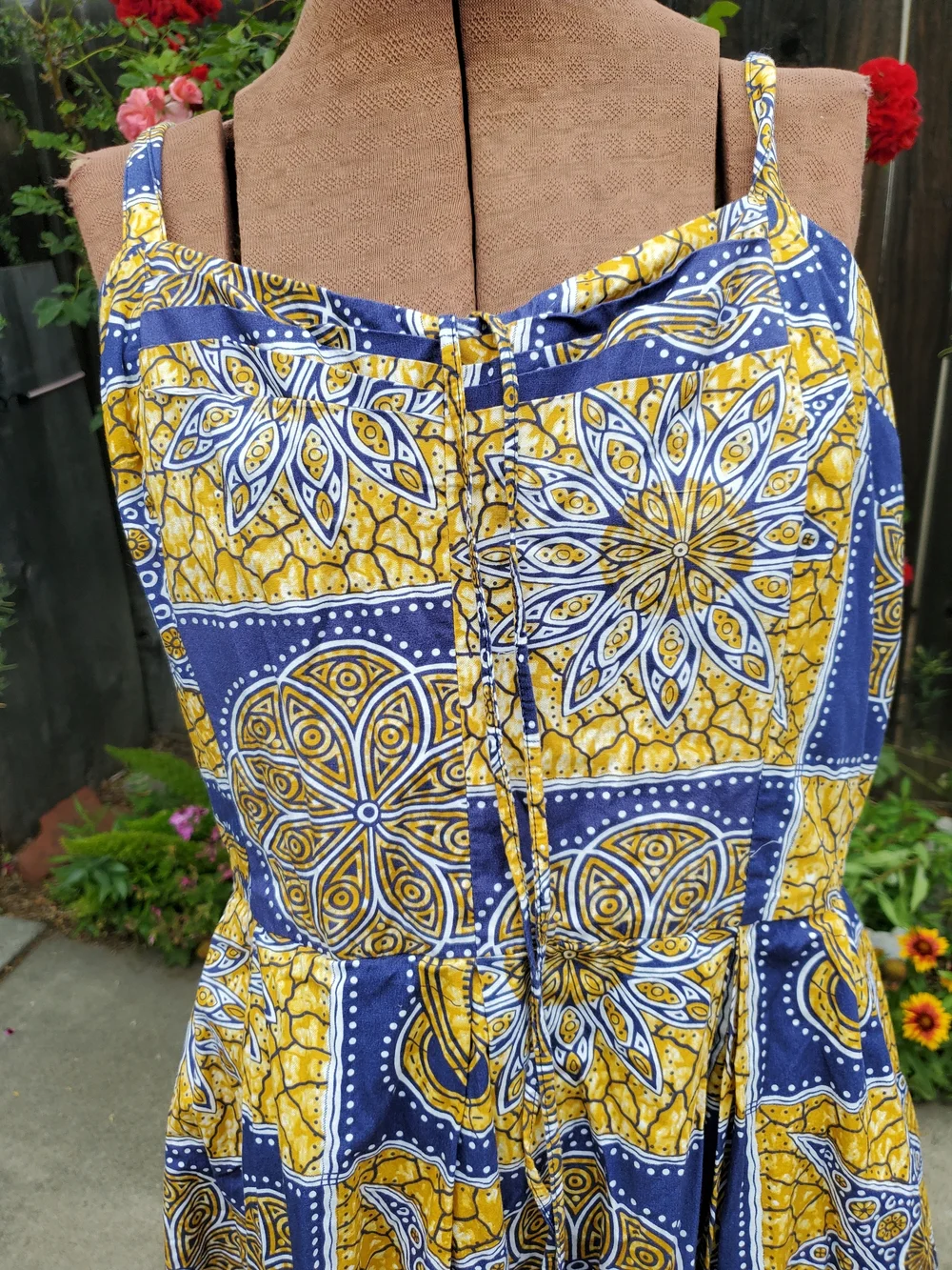 Trashy Diva Blue and Yellow Patterned Midi Dress - Picture 2 of 6